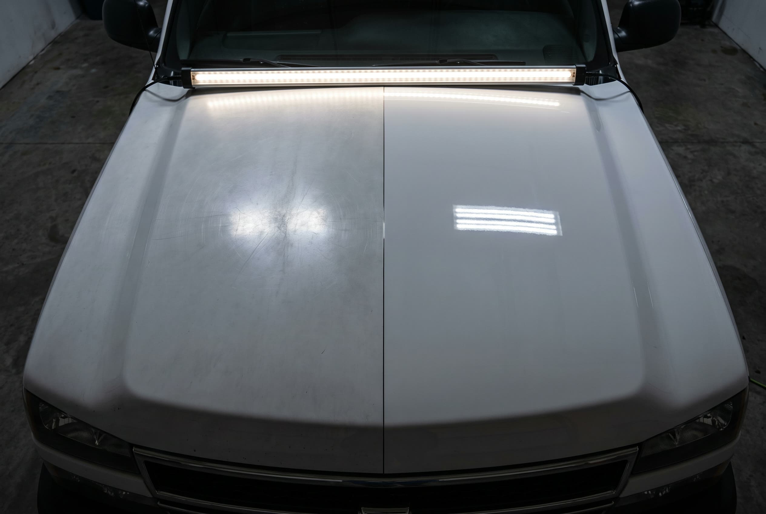 White pickup panel split down the middle, chalky on the left, glossy on the right